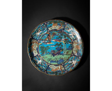 LARGE CLOISONNÉ ENAMEL FOLIATE CHARGER QING DYNASTY, 18TH-19TH CENTURY 清 康熙款 銅胎掐絲琺瑯鳳凰麒麟圖大盤 supported on a short straight foot