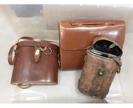 Vintage trunk, two pairs vintage binoculars, vanity set, chess pieces and other items