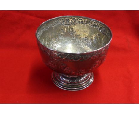 A late Victorian silver bowl, embossed floral swag decoration, Birmingham 1900, 19.5 cm diameter, 411g