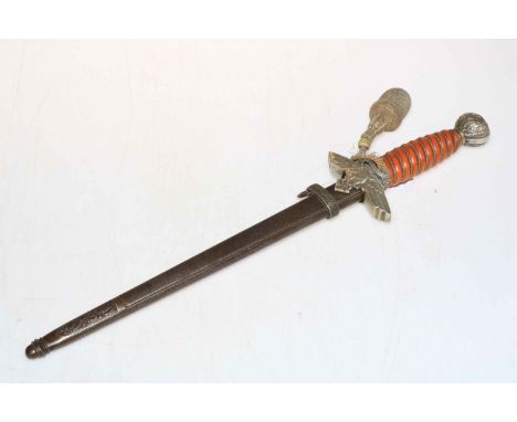 WWII German Eickhorn Solingen dagger with scabbard.