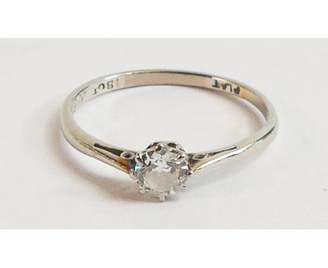 18ct white gold &amp; platinum solitaire diamond ring, size N, 1.4g. 