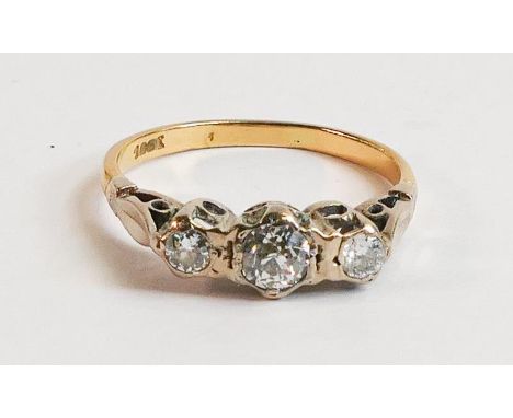 18ct gold three stone diamond ring, middle stone approx .25ct, size P, 3.5g. 