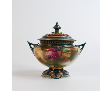 Royal Worcester gilded &amp; hand painted floral decorated potpourri urn &amp; cover, model 1038 with green marks, h.15cm. Go