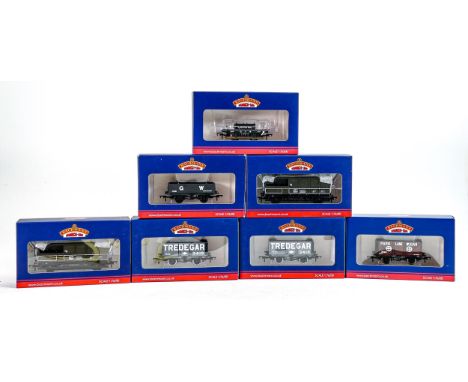 Model trains - Two Bachmann 33-300W 20 ton toad brake vans, Two Bachmann 37-091 7-plank end door open wagons together with Ba