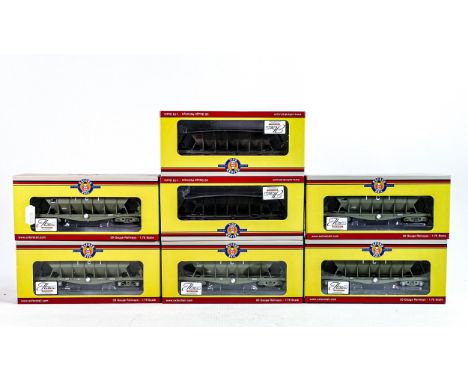 Model trains - Five Oxford Rail ICI005A ICI Hopper wagon 19041 together with Two Oxford Rail ICI005DW ICI Hopper wagon 19058 