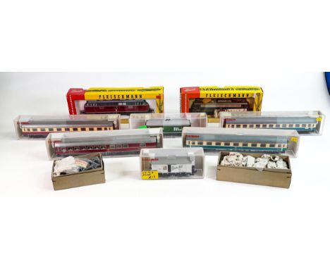 Model trains - ten boxed Fleischmann HO gauge model railway engines &amp; carriages (10) 