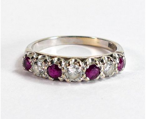 18ct white gold ring set with diamonds and rubies, size M/N, 3g. 