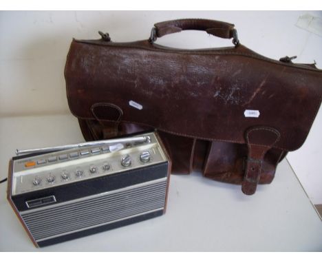 Vintage Roberts Radio and a leather satchel type bag (2) 