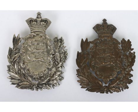 2x Duke of Lancaster’s Yeomanry Q.V.C gilding metal & white metal Helmet Plate, copies. Items are in good condition with lugs