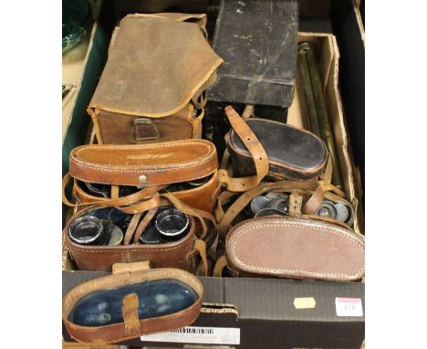 A pair of World War I period private purchase binoculars by Hunsicker &amp; Alexis of Paris, in brown stitched leather case; 
