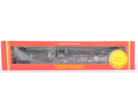 A Limited Edition Hornby 00 gauge model railway trainset locomotive engine No. R378. Britannia Class 4-6-2 'Tennyson' 70032 i
