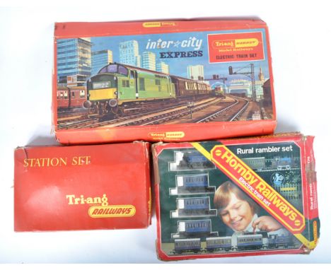 A collection of vintage Triang / Hornby 00 gauge model railway locomotive trainsets and accessory set comprising; No. RS.9 In
