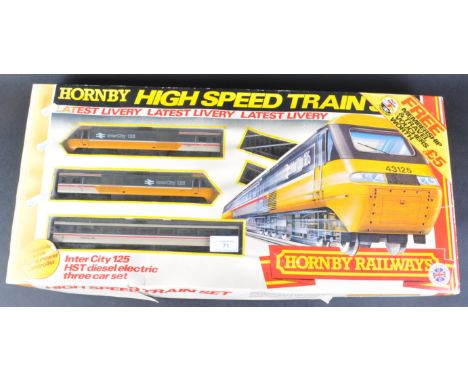 A vintage Hornby 00 gauge model railway trainset locomotive set No. R556 Intercity 125 HST Diesel Electric three car set. The