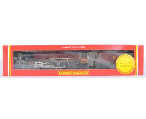 A Limited Edition Hornby 00 gauge model railway trainset locomotive engine ' Lady Patricia '. Maroon LMS livery 4-6-2 6210. T