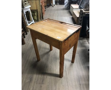 VINTAGE SCHOOL DESK