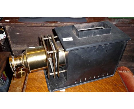 Victorian magic lantern in excellent condition, by W. Butcher &amp; Sons Ltd. (WB &amp; S), with carrying case