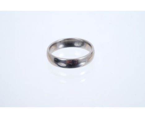 Platinum wedding ring, size J CONDITION REPORT gross weight approximately 5.4 grams, width of band approximately 4.1mm, light