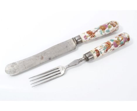 Mid-18th century porcelain-handled knife and fork decorated in the Kakiemon pallet, with unmarked steel blades, possibly Worc