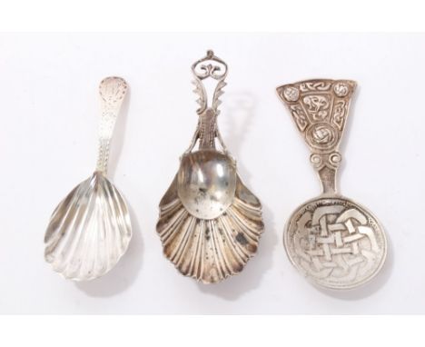 Georgian silver caddy spoon with shell bowl and bright cut decorated stem (marks rubbed), together with a 1930s silver caddy 