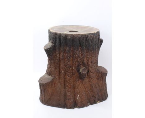 Unusual Victorian salt glazed stoneware jardinière stand naturalistically modelled as a tree trunk with ivy growing up it, 43