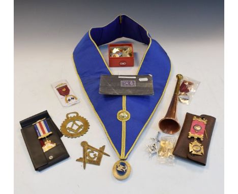 Brass and copper hunting horn, various masonic and other badge, sash etc   Condition: 