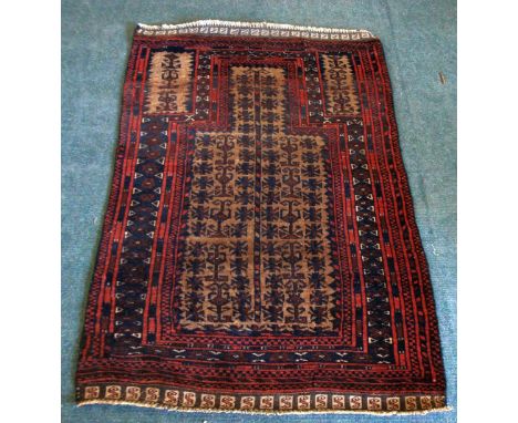 SEMI ANTIQUE BELUCHI PERSIAN PRAYER RUG, WITH LIGHT BROWN RECTANGULAR MIHRAB, MULTIPLE BORDER IN BLACK AND BRICK RED, 4'3" X 