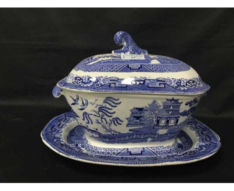 LOT OF BLUE AND WHITE CERAMICSincluding Copeland Spode, Delft etc.