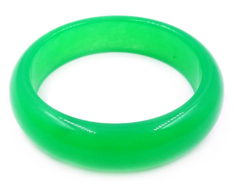 Apple green colour jade bangle