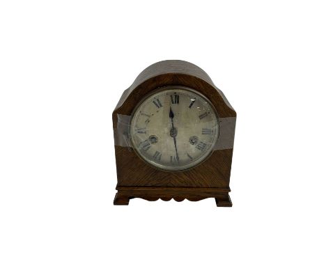 German 8-day striking oak cased mantle clock c1930.Dimensions: Height:&nbsp;40cm&nbsp; Length/Width:&nbsp;22cm&nbsp; Depth/Di