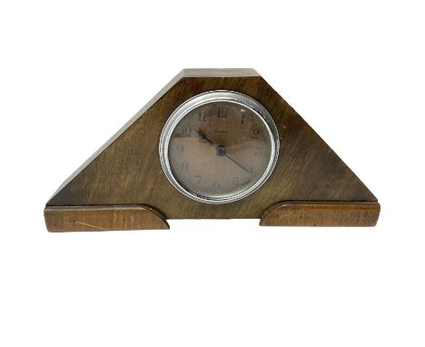 1930s - English mantle clock in oak case