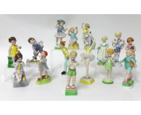 A group of fifteen Royal Worcester figures including 'Days of the Week' (15)