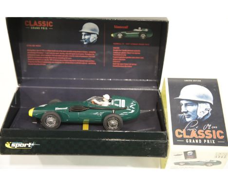Scalextric C2552A Vanwall F1 Stirling Moss 1957 Goodwood Revival. P&P Group 1 (£14+VAT for the first lot and £1+VAT for subse