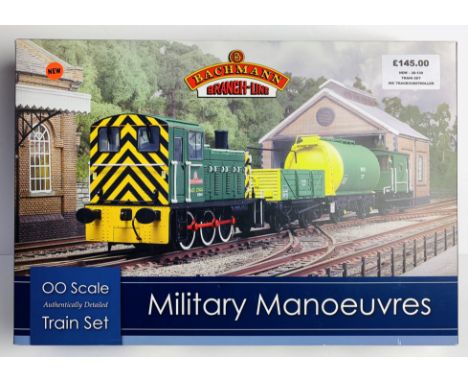 Bachmann OO Gauge 30-130 Military Manoeuvres Train Set - New Ex Shop Stock. P&amp;P Group 2 (£18+VAT for the first lot and £2