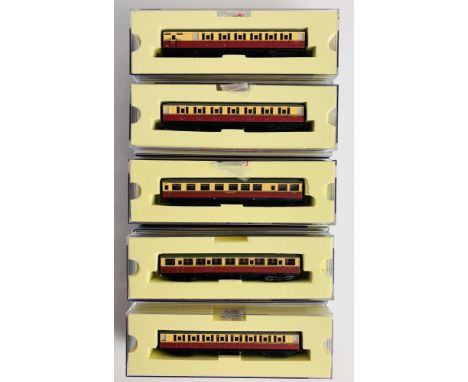 5x Dapol N Gauge BR Carmine / Cream Gresley Passenger Coaches - All Boxed. P&amp;P Group 1 (£14+VAT for the first lot and £1+