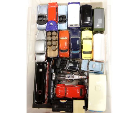Collection of assorted diecast vehicles to include Corgi, Vanguards, Matchbox etc, all unboxed. P&amp;P Group 1 (£14+VAT for 