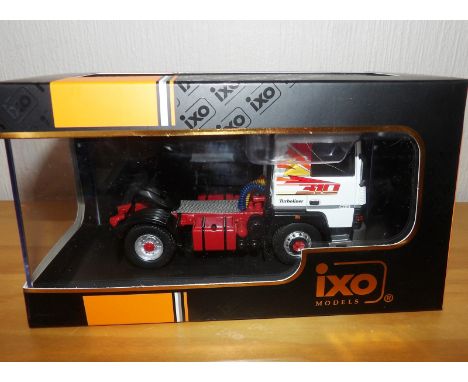 1.43 Scale IXO Renault R310 Turboliner 1986 Tractor Unit. P&amp;P Group 1 (£14+VAT for the first lot and £1+VAT for subsequen