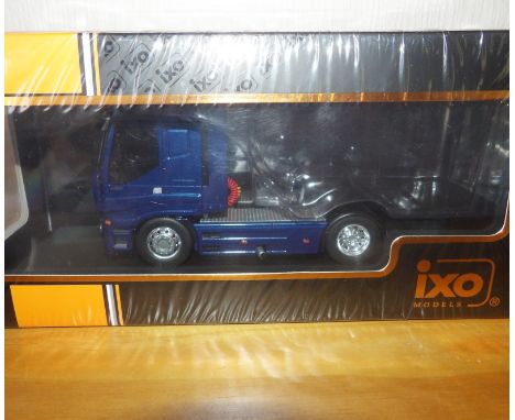 1.43 Scale IXO IVECO Stralis 2012 Tractor Unit. P&amp;P Group 1 (£14+VAT for the first lot and £1+VAT for subsequent lots) 