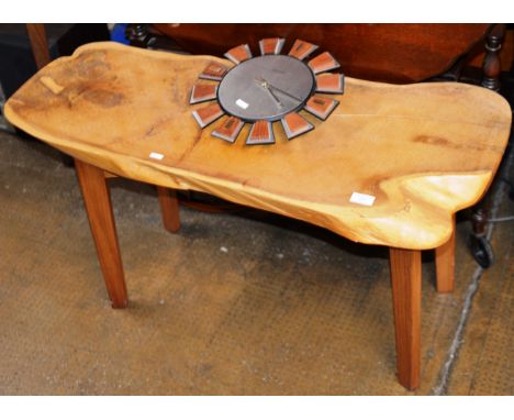 DRIFTWOOD STYLE BENCH &amp; RETRO WALL CLOCK     