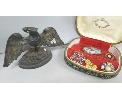 A Victorian cast iron eagle finial and a jewellery box
