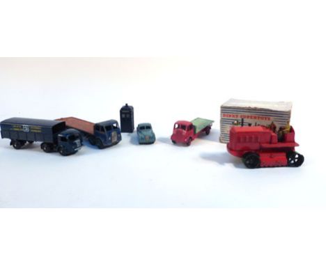 A Dinky 963 Blaw Knox heavy tractor, boxed, together with five loose playworn models consisting:Dinky Foden flat bed,Dinky 15