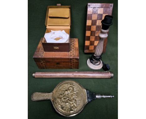 Sundries Inc. inlaid folding chess board, storage box, brass bellows, collars, telescope etc
all used unchecked