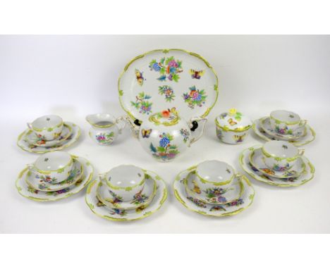 Herend hand painted floral pattern tea service for six, Ptn No 724
