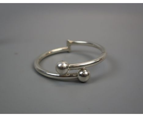 Heavy silver bangle 