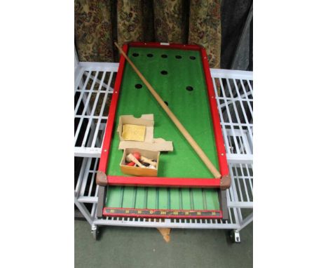A junior Russian billiards board