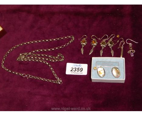 A small quantity of white metal and silver jewellery including necklace made from a watch chain, earrings, etc.