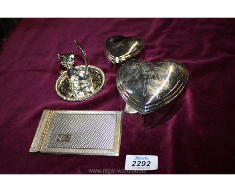 A quantity of plated items including heart shaped trinket pots, cat ring holder and card case.