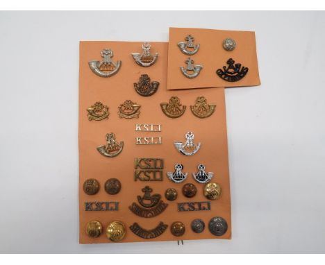 Selection of KSLI Badges cap badges include silvered and gilt (lugs) ... Bi-metal ... Bi-metal small ... Anodised ... Pair br