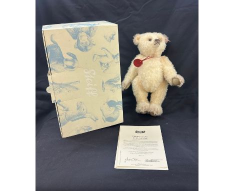 Steiff Teddy Bear Bella UK 09 - White 38cm number 317, boxed with coa 