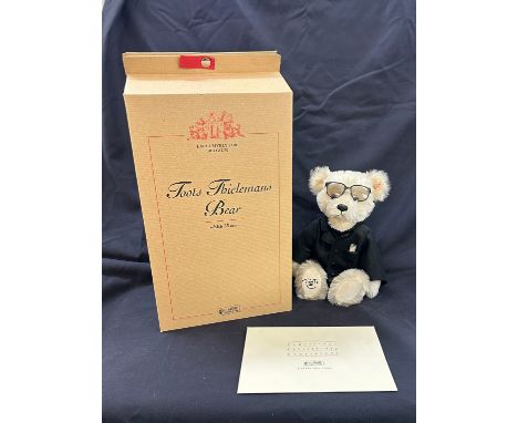 Limited edition Steiff toots thielemans bear 01031 with box and COA 