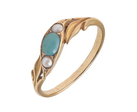 A turquoise and split pearl ring, early 20th c, in gold, 3g, size Q  Slight wear to hoop